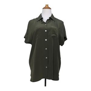 Tommy Bahama womans 100% Silk olive green button up shirt blouse size S
